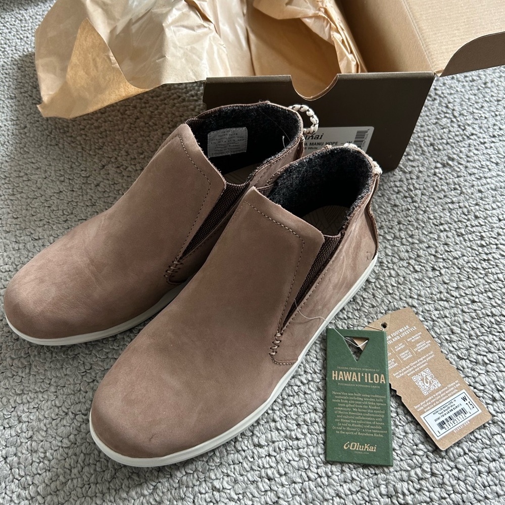 Olukai Hawai‘iloa Manu Hope Shoes